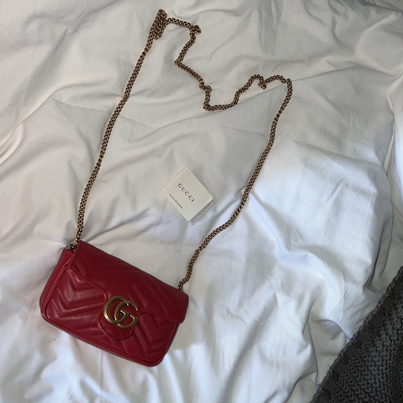 AUTHENTIC Gucci Marmont Red Flap Bag Quilted Mini ! LIKE NEW with tags - Picture 8 of 9